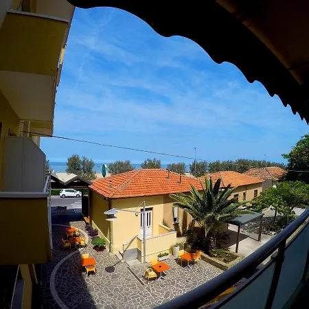 Dei Galli * Σενιγκάλια